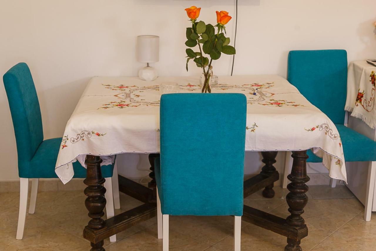 Castello Flower Apartment Kaštela Exteriör bild